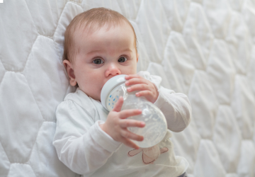 You are currently viewing How Much Should a Toddler Drink?