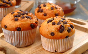 Read more about the article Low-Carb Chocolate Chip Muffins Recipe