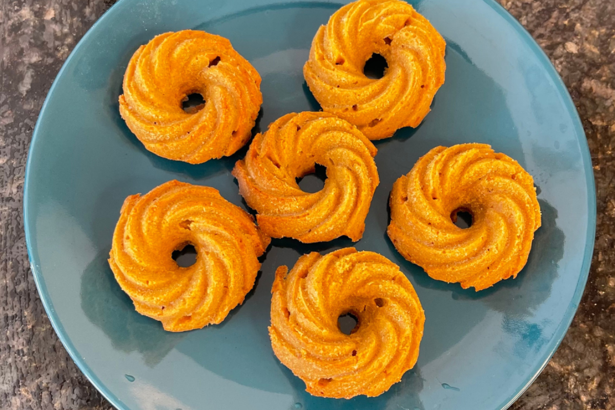 You are currently viewing Sugar-Free Carrot Mini Cakes