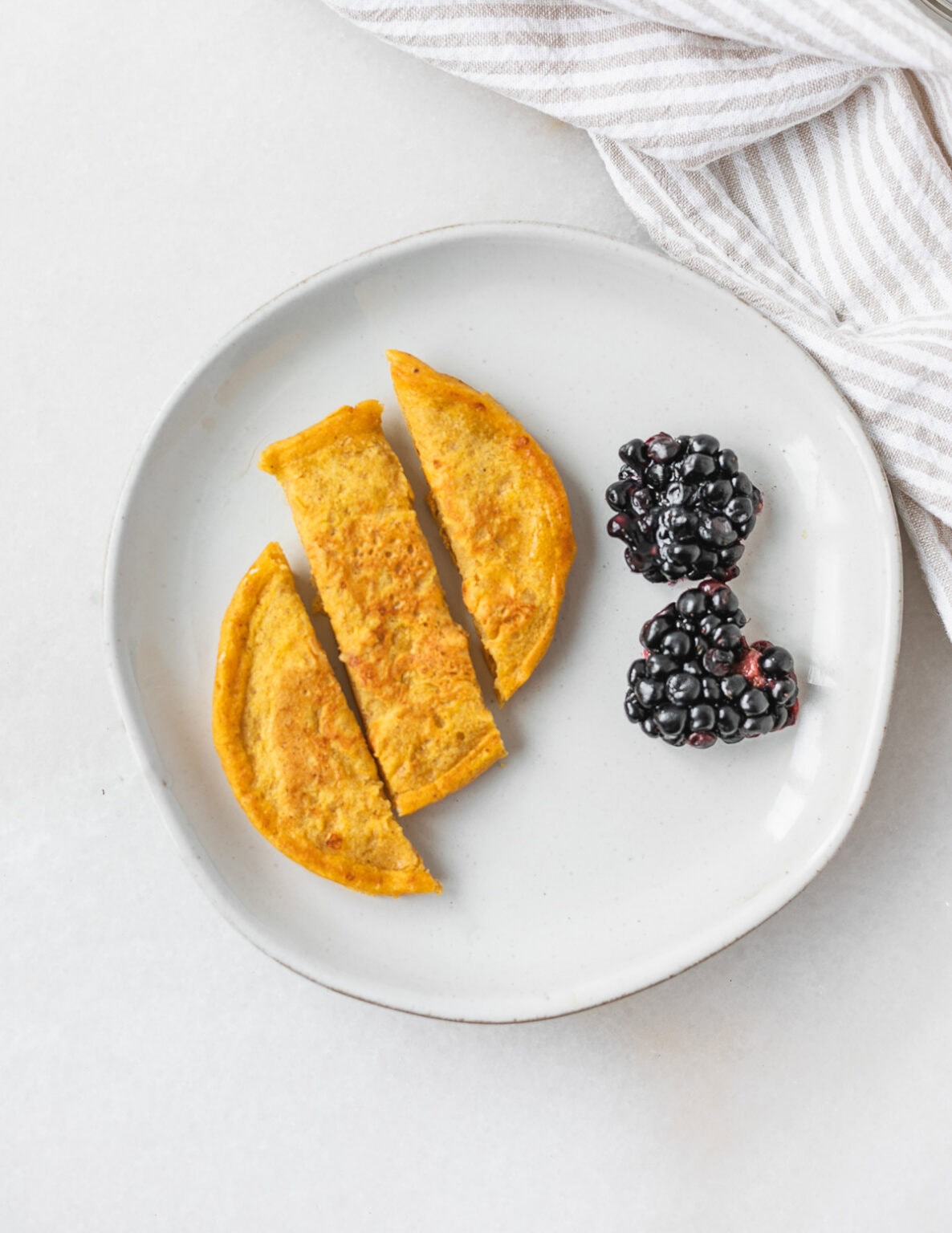 Soft Pumpkin Cottage Cheese Pancakes